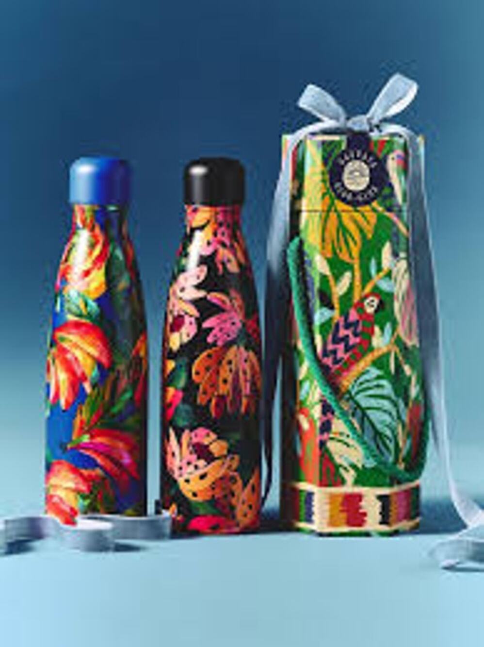 nib FARM RIO for Anthropologie 17 oz insulated water bottle blue motif